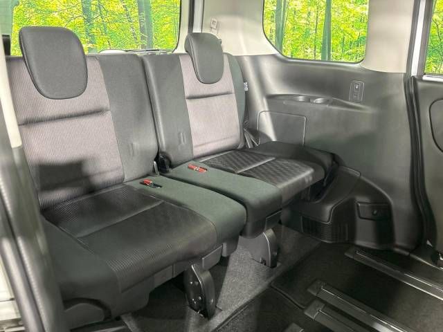 Nissan SERENA 2018-04 181501-9