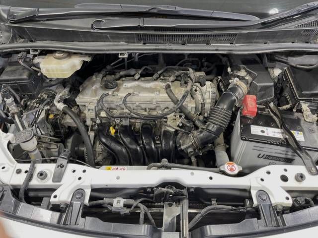 Toyota VOXY 2017-10 183420-18