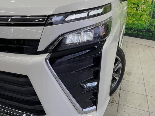 Toyota VOXY 2017-10 183420-13
