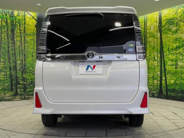 Toyota VOXY 2017-10 183420-16