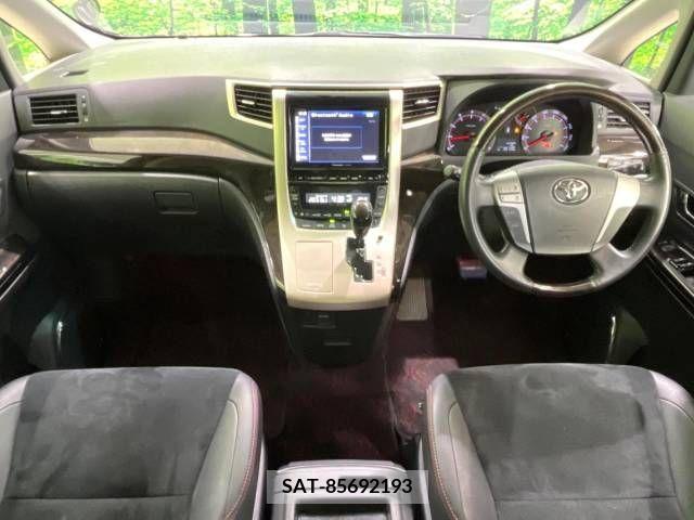 Toyota VELLFIRE 2013-08 329400-1