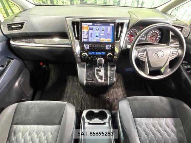 Toyota ALPHARD 2019-04 299483-1