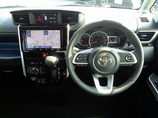 Toyota ROOMY 2022-04 183794-1