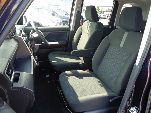 Toyota ROOMY 2022-04 183794-4