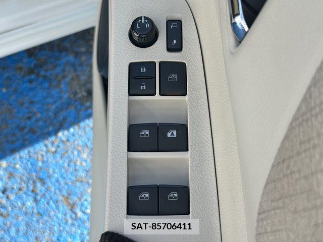 Toyota SIENTA 2016-06 314646-17