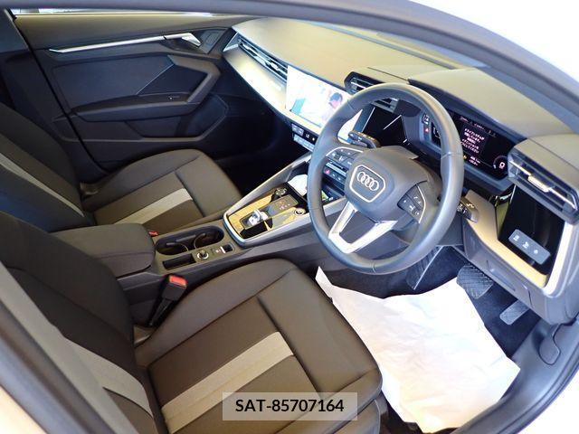 Audi A3 SEDAN 2023-08 356465-1