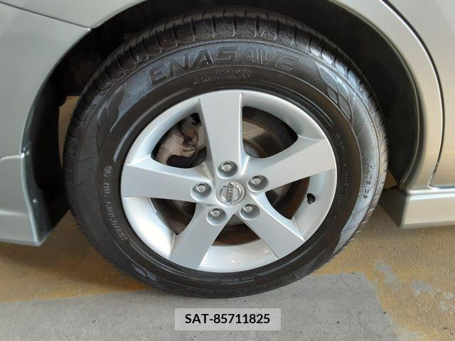 Nissan LAFESTA 2012-01 201248-10