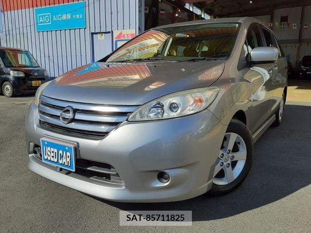 Nissan LAFESTA 2012-01 201248-0