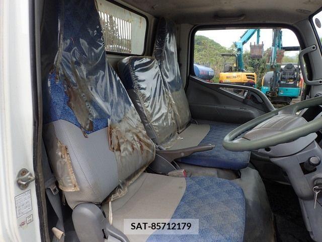 Mitsubishi CANTER 2006-10 294427-4