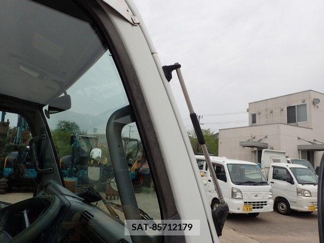 Mitsubishi CANTER 2006-10 294427-8
