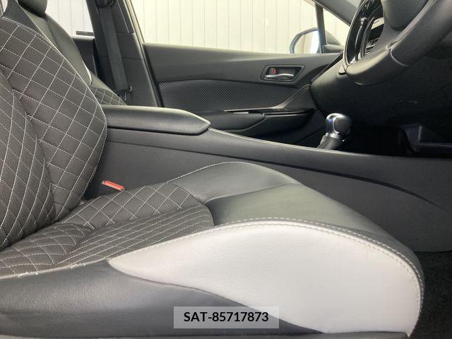 Toyota C-HR 2019-07 357762-5