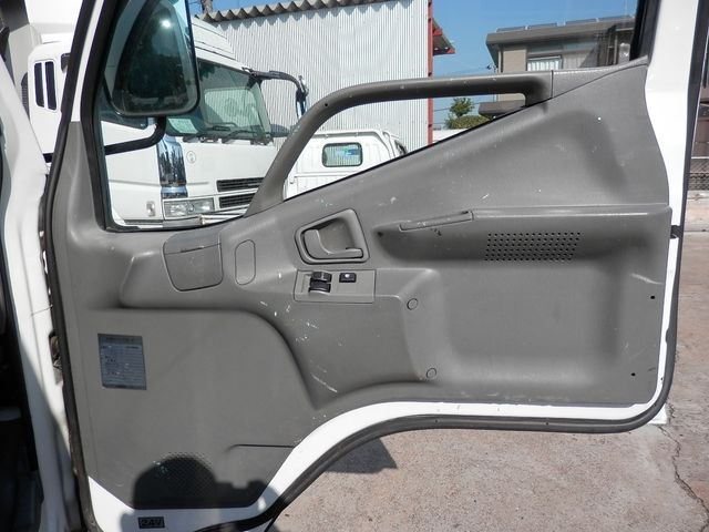 Mitsubishi CANTER 2003-03 181245-19