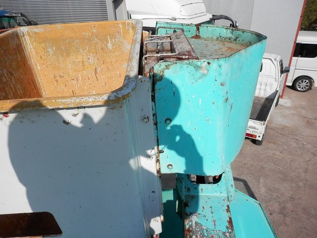 Mitsubishi CANTER 2003-03 181245-9