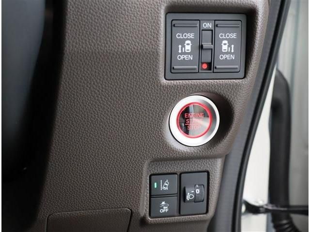 Honda N BOX 2023-06 192424-8