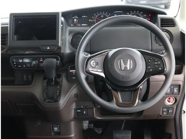 Honda N BOX 2023-06 192424-1