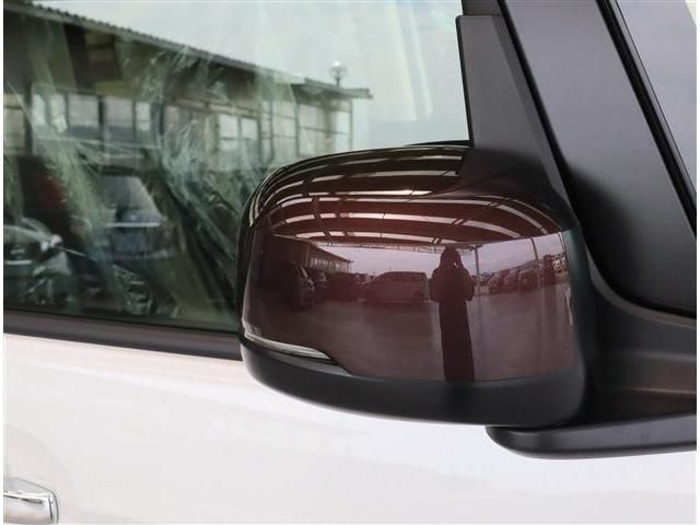 Honda N BOX 2023-06 192424-26
