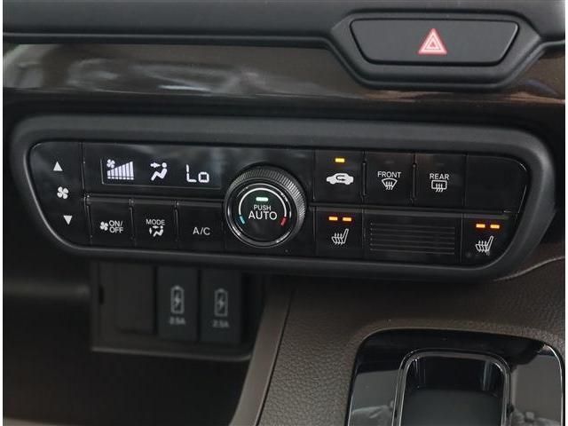 Honda N BOX 2023-06 192424-5