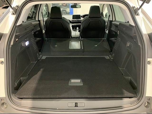 Peugeot 3008 2017-06 20869-17