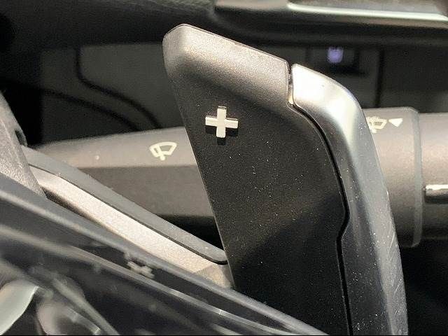 Peugeot 3008 2017-06 20869-10