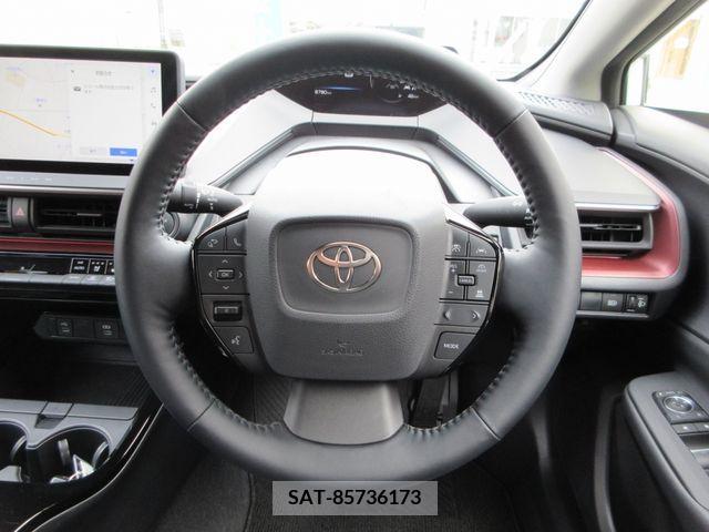 Toyota PRIUS 2023-02 242206-17