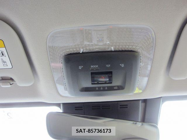 Toyota PRIUS 2023-02 242206-27