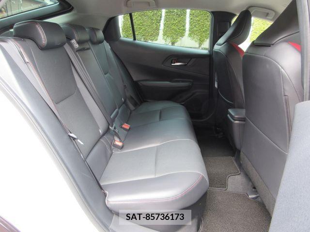 Toyota PRIUS 2023-02 242206-11