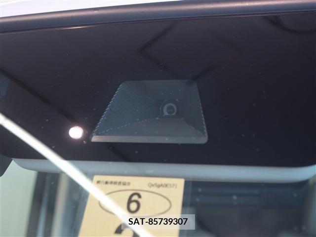 Honda N BOX 2022-03 214404-7
