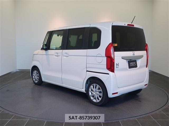 Honda N BOX 2022-03 214404-6