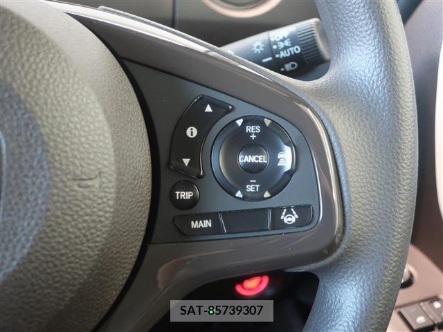 Honda N BOX 2022-03 214404-21