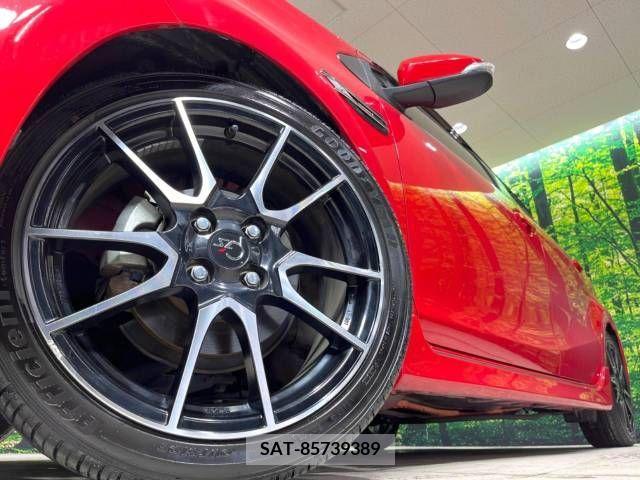 Toyota AQUA 2014-06 378145-13
