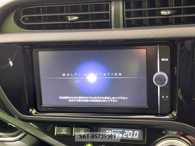 Toyota AQUA 2014-06 378145-2