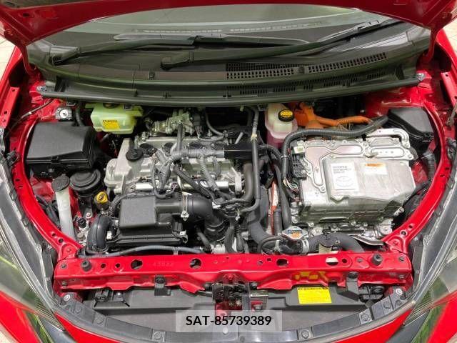Toyota AQUA 2014-06 378145-18