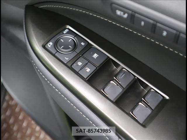 Lexus NX 2023-08 334442-18