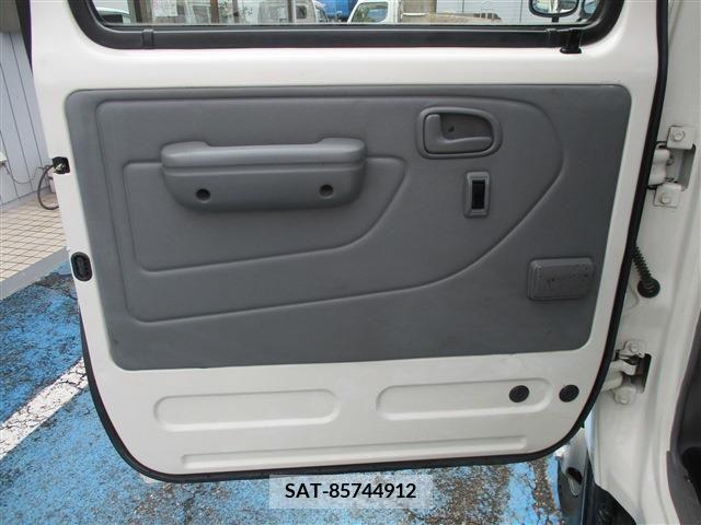 Hino DUTRO 2016-09 267792-22