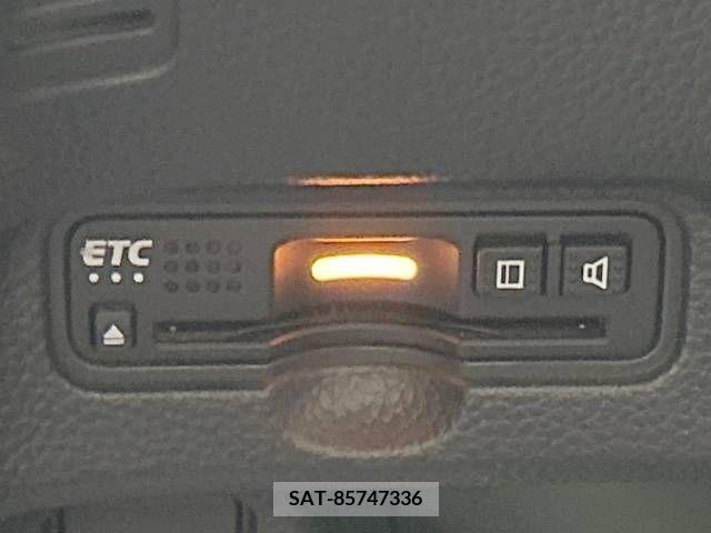 Honda N BOX 2017-10 278709-7