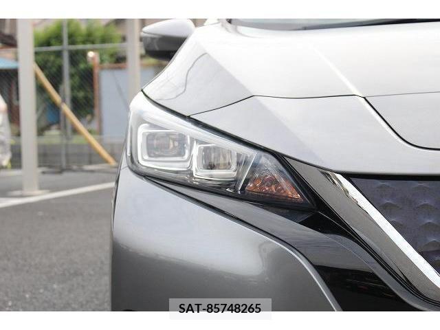 Nissan LEAF 2017-12 352529-10