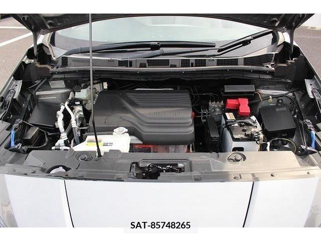 Nissan LEAF 2017-12 352529-18