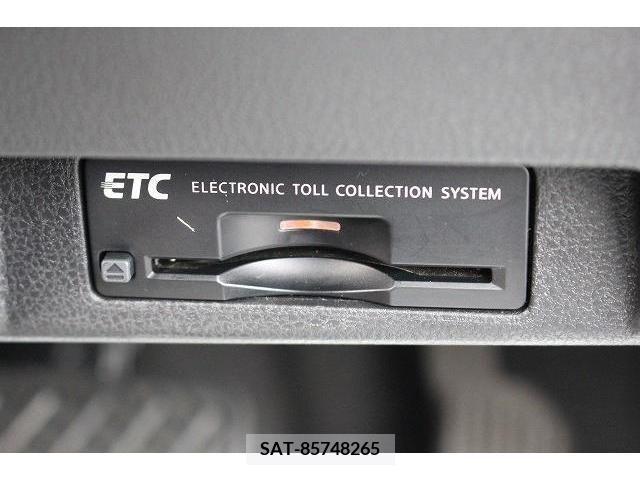 Nissan LEAF 2017-12 352529-4