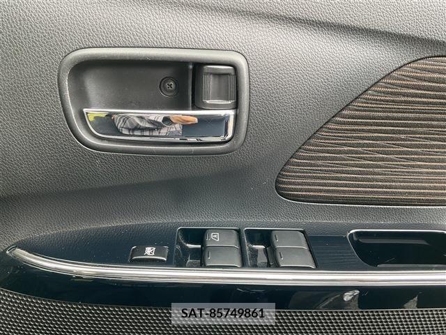 Mitsubishi EK CUSTOM 2018-02 268862-8