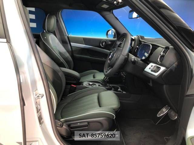 Bmw MINI 2023-04 348318-8