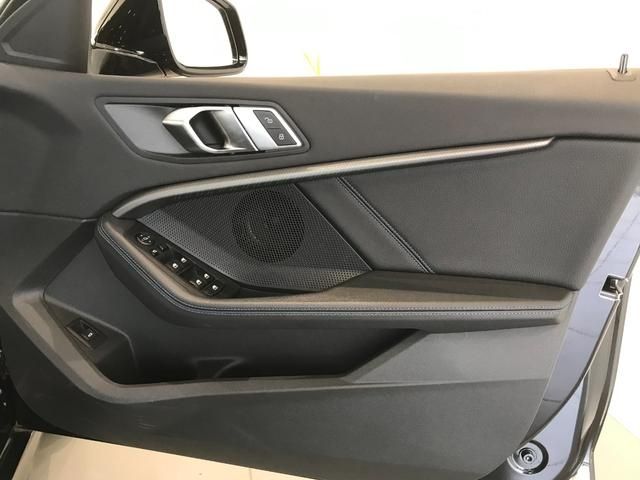 Bmw 1 SERIES 2022-06 7760-25