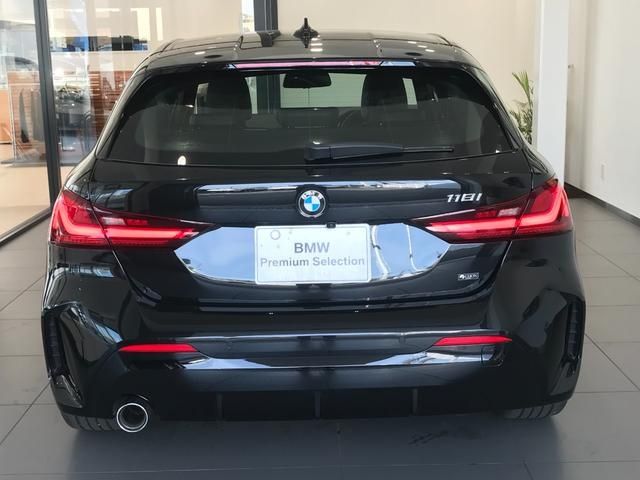 Bmw 1 SERIES 2022-06 7760-4