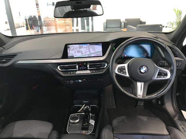 Bmw 1 SERIES 2022-06 7760-1