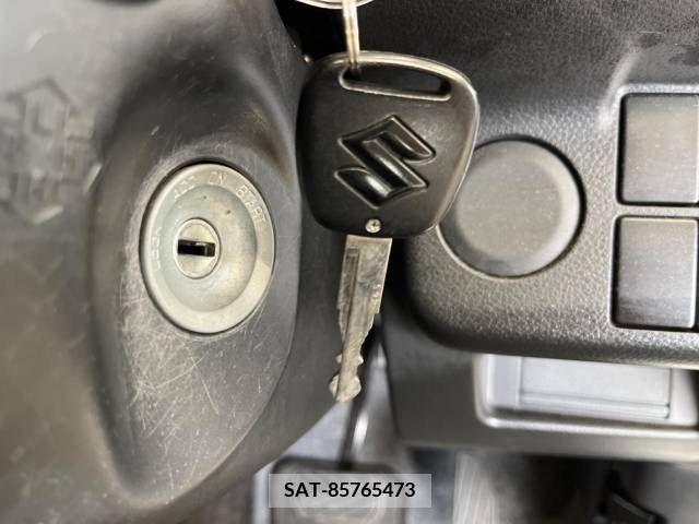 Suzuki ALTO 2019-03 305108-5