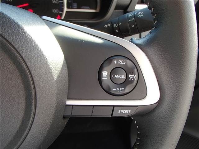 Toyota ROOMY 2020-10 184639-16