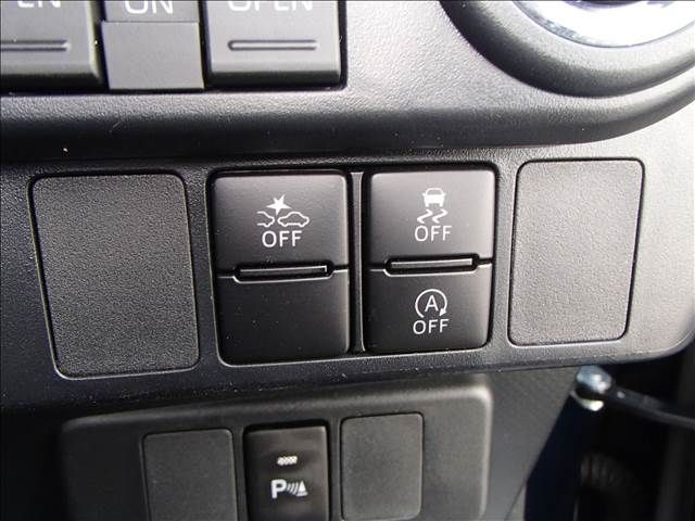 Toyota ROOMY 2020-10 184639-17