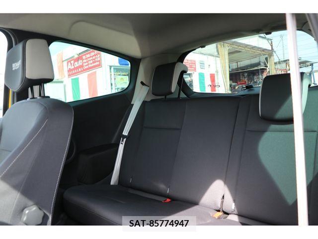 Renault LUTECIA 2010-11 218551-8