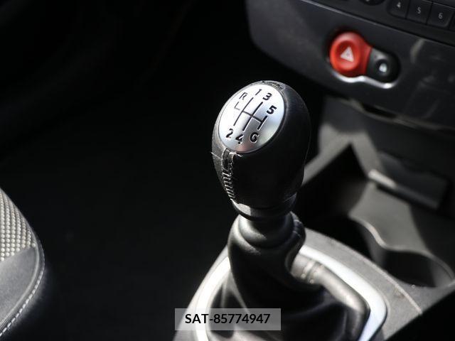 Renault LUTECIA 2010-11 218551-5