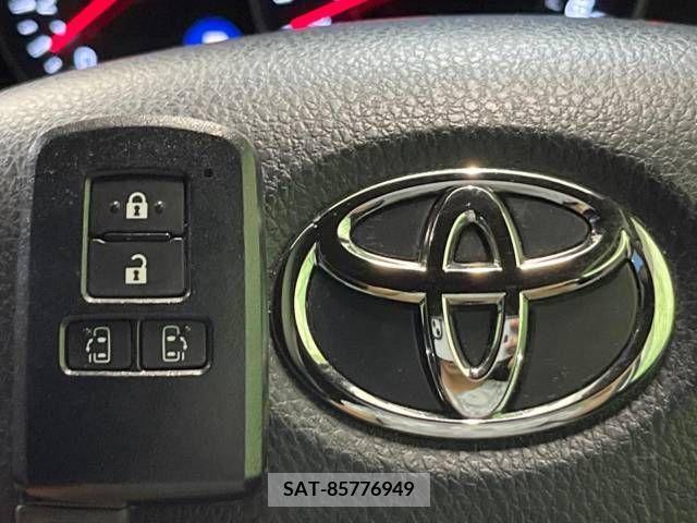Toyota NOAH 2019-07 342895-7