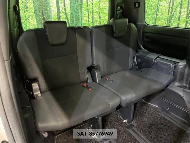 Toyota NOAH 2019-07 342895-10